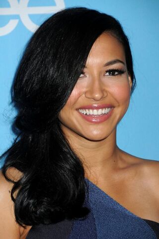 File:-Glee-Season-2-Premiere-Screening-And-DVD-Release-Party-naya-rivera-15386426-1707-2560.jpg