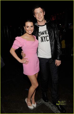 File:Lea-Michele-Cory-Monteith-Kids-Choice-Awards-2010-glee-11136542-796-1222.jpg