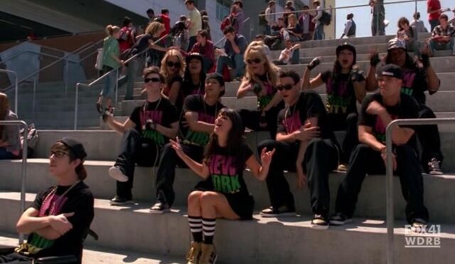 File:Episode2x01.jpg
