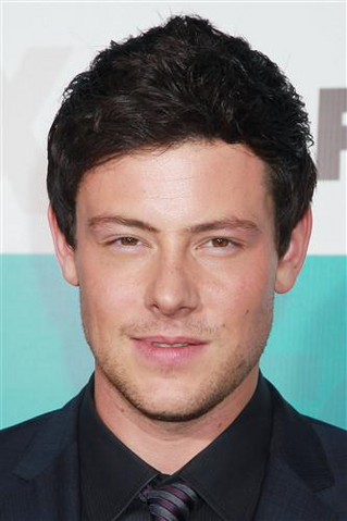 File:Tumblr m41k1suTG81qgf129o1 400.png
