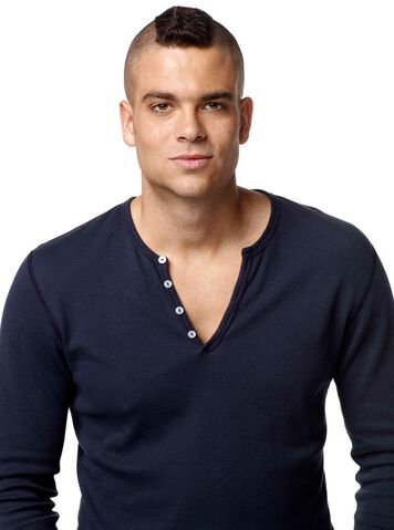 File:550w gayspy mark salling.jpg
