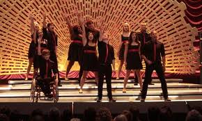 File:Images (1) glee.jpg