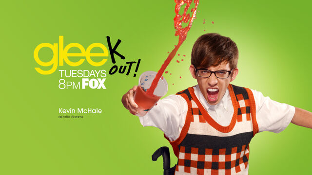 File:Glee-Season-2-glee-15799765-1920-1080.jpg