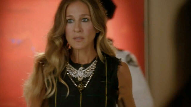 File:Sarah-jessica-parker-as-vogue-editor-on-glee-season-4.jpg