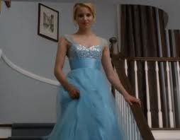File:Quinn's prom dress.jpg