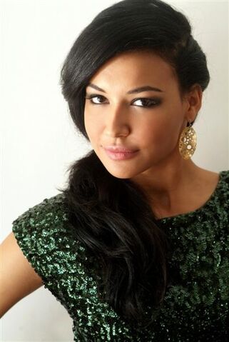 File:Naya-naya-rivera-31435396-402-600.jpg
