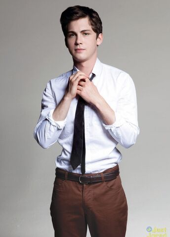 File:Logan-lerman-daman-cover-02.jpg