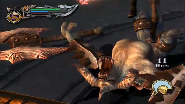 Archivo:Minotaur tormentor fatality - GoW.jpg