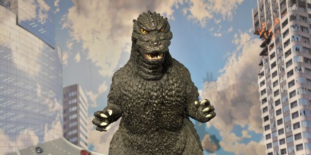 File:O-GODZILLA-facebook.jpg