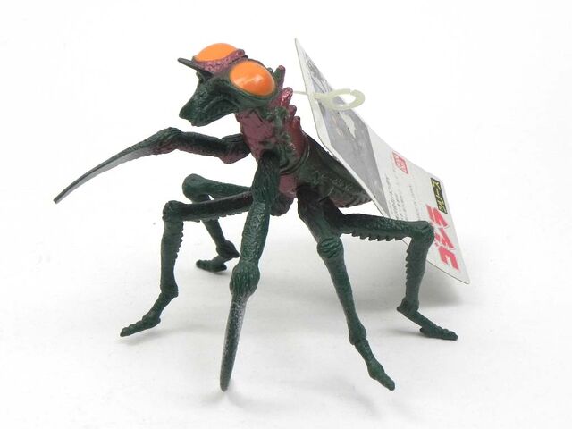 File:Bandai Kamacuras 1967.jpg