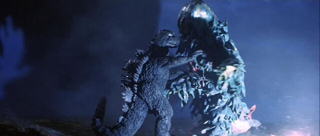 File:Godzilla pushing Hedorah.jpg