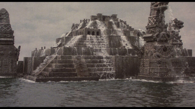 File:Rebirthmothraii3134.jpg