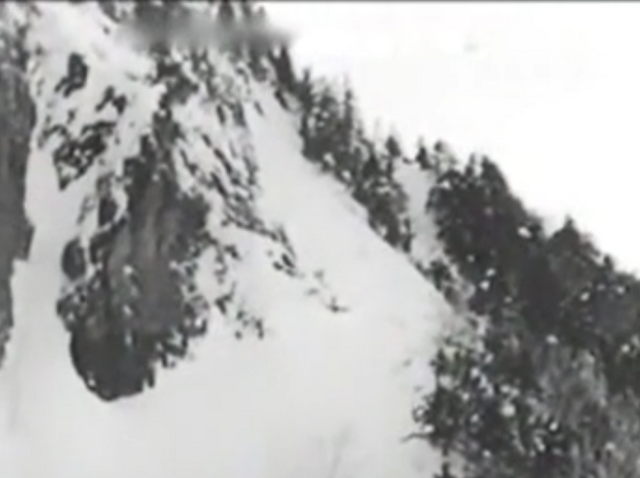 File:Ominous mountain shot 8.png