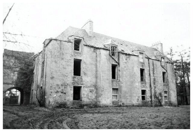 File:Auchintoul-c.jpg