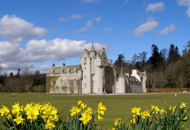 File:Ballindalloch-2.jpg
