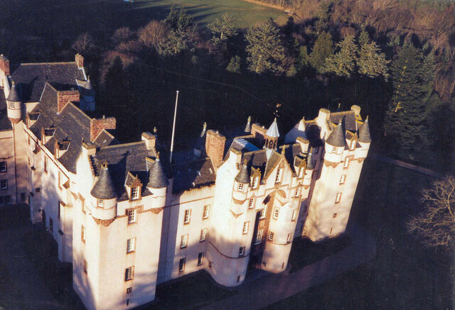 File:Fyvie-6.jpg