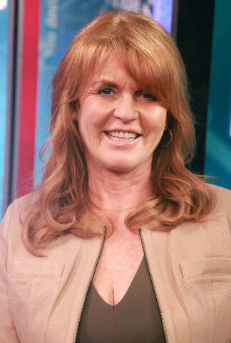 Fichier:Sarah+Ferguson+Sarah+Ferguson+Visits+FOX+Friends+J0csC7Q9ZgDl.jpg