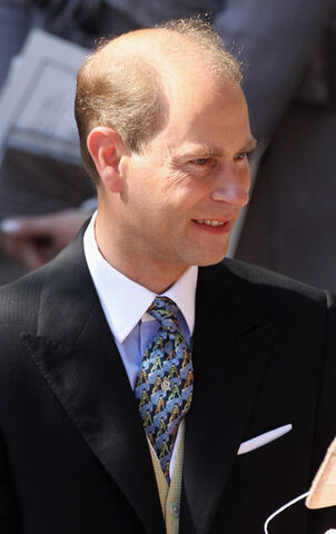 Fichier:Prince+Edward+Zara+Phillips+Marries+Mike+Tindall+FWE8RWAlEQJl.jpg
