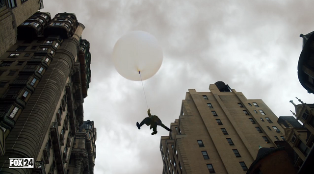 Arquivo:Gotham-balloonman.png