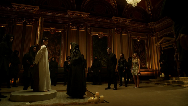 Datei:Gotham 2x11.png