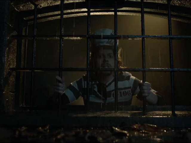 Datei:Gotham 3x18.png
