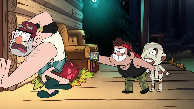 File:S1e12 Mummy kid and Solider kid scare Grunkle Stan.png
