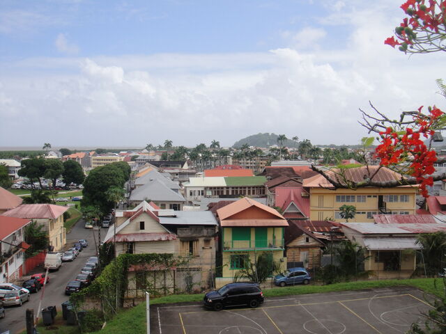 File:Cayenne.jpg