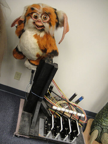 File:Electronic Daffy puppet.jpg