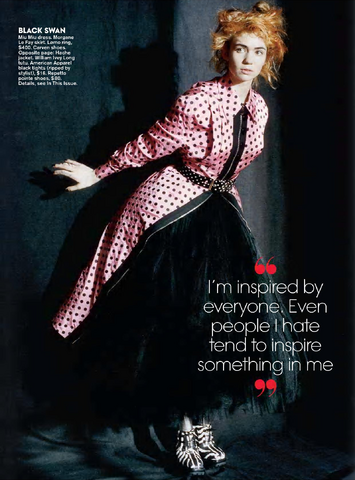 File:GrimesTeenVogue2014 5.png