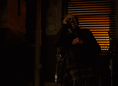 https://vignette1.wikia.nocookie.net/grimm/images/4/47/606-Red_Herring_Wesen_woge.gif