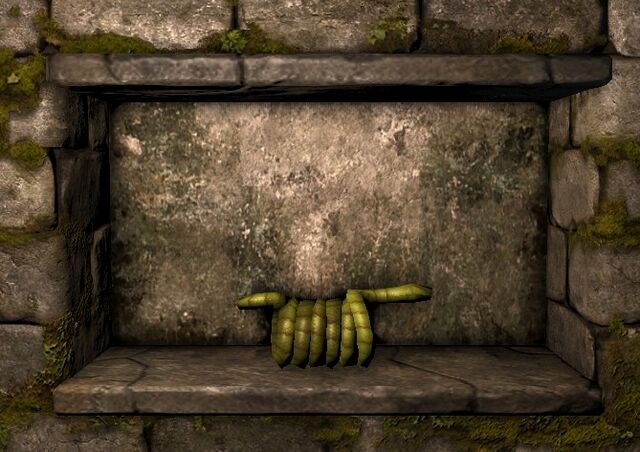 File:Serpent bracer ig.jpg