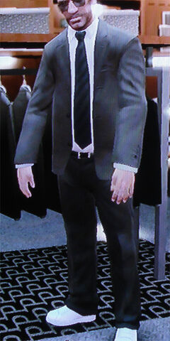 File:Perseus-GTAIV-Perseuscharcoalsuit-console.jpg