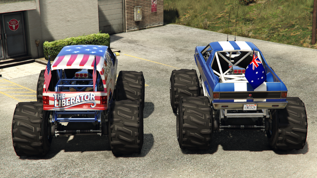 File:MarshallLiberatorComparison-GTAVPC-Rear.png