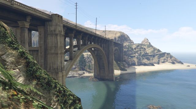 File:RatonCanyonBridge-GTAV.jpeg