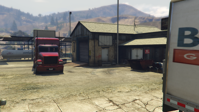 File:TheBigScoreSubtle-GTAV-SS76.png