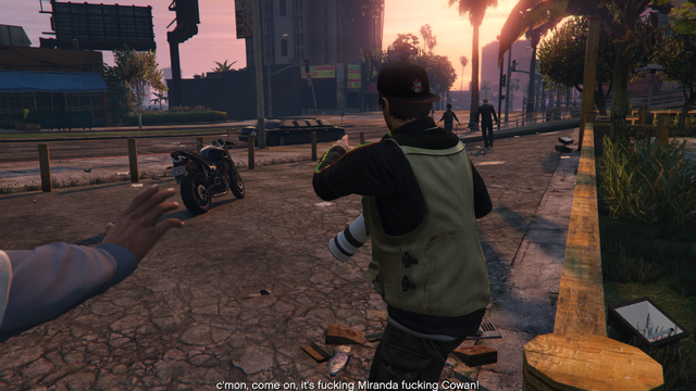 File:Paparazzo2-GTAV.png