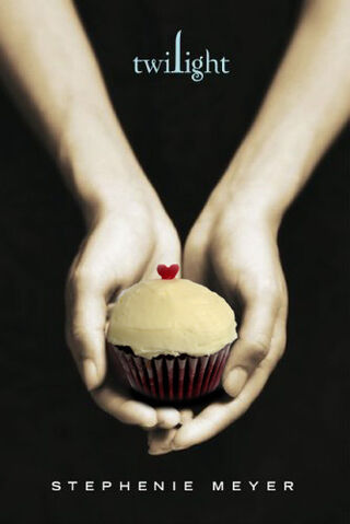 File:Twilightcupcake1.jpg