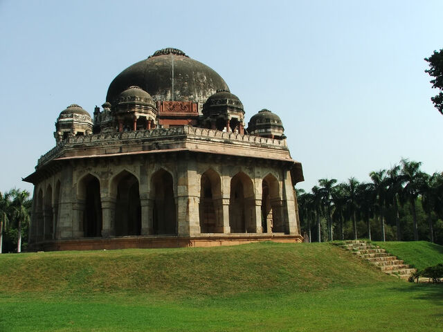 File:Tomb.m.shah-lodhi-delhi.jpg