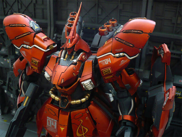 File:Sazabi gunpla.jpg