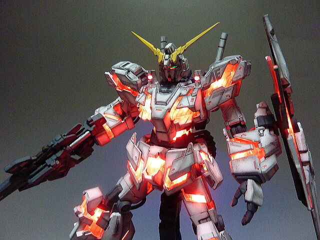 File:Gundam Banshee pic 1.jpg