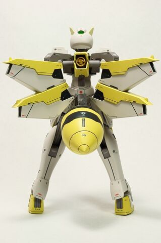 File:Artemie Gunpla 13.jpg