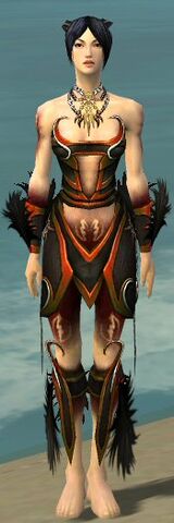 File:Necromancer Sunspear Armor F dyed front.jpg