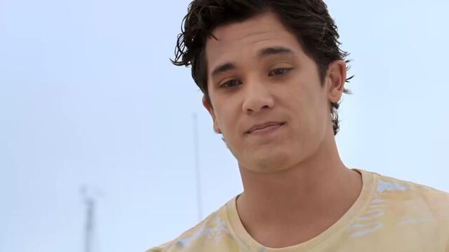 File:Smug Zac.jpg