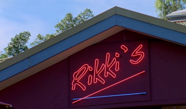 File:Rikki's Neon Sign.jpg
