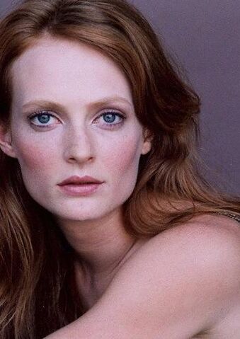File:Daisy McCrackin.jpg
