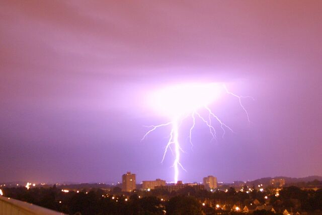 File:Thunderstream457.jpg