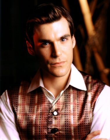 File:Simon Drake.jpg