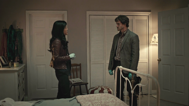 File:Beverly Katz S01E01 01.png
