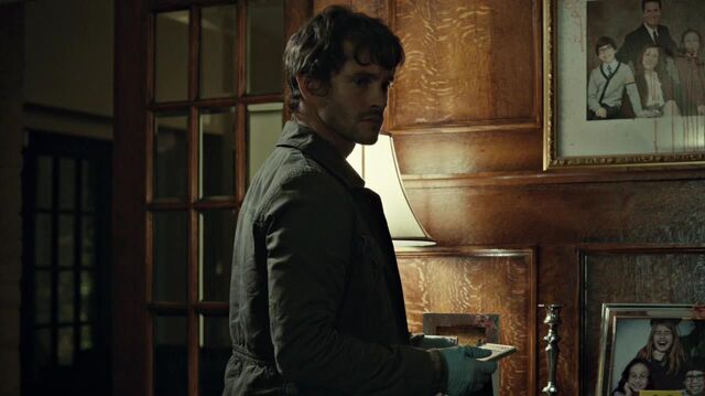 File:HannibalS01E04-0555.jpg