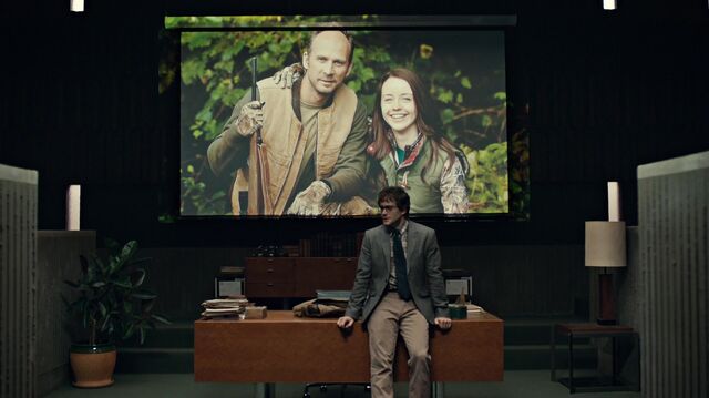 File:1x02 LecturingAboutHobbs.jpg